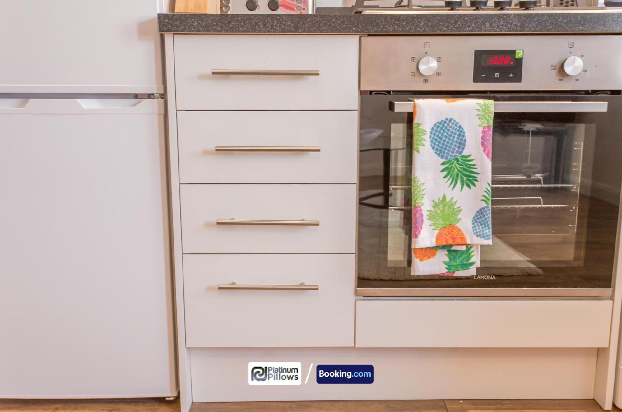 Modern Oxford 1Br Apt, Contractor & Family Accommodation, Near Oxford Hospitals And Science Park المظهر الخارجي الصورة
