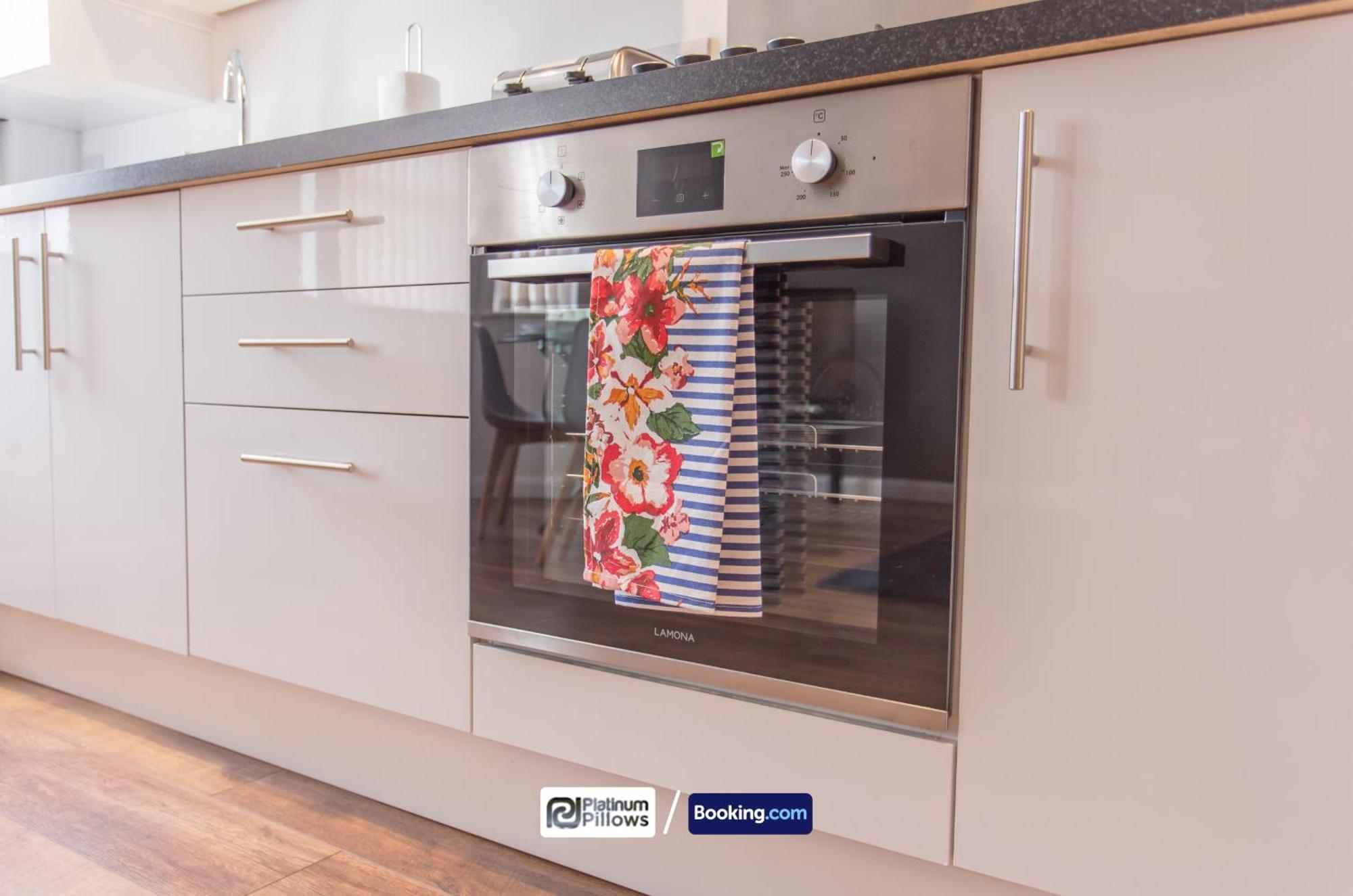 Modern Oxford 1Br Apt, Contractor & Family Accommodation, Near Oxford Hospitals And Science Park المظهر الخارجي الصورة