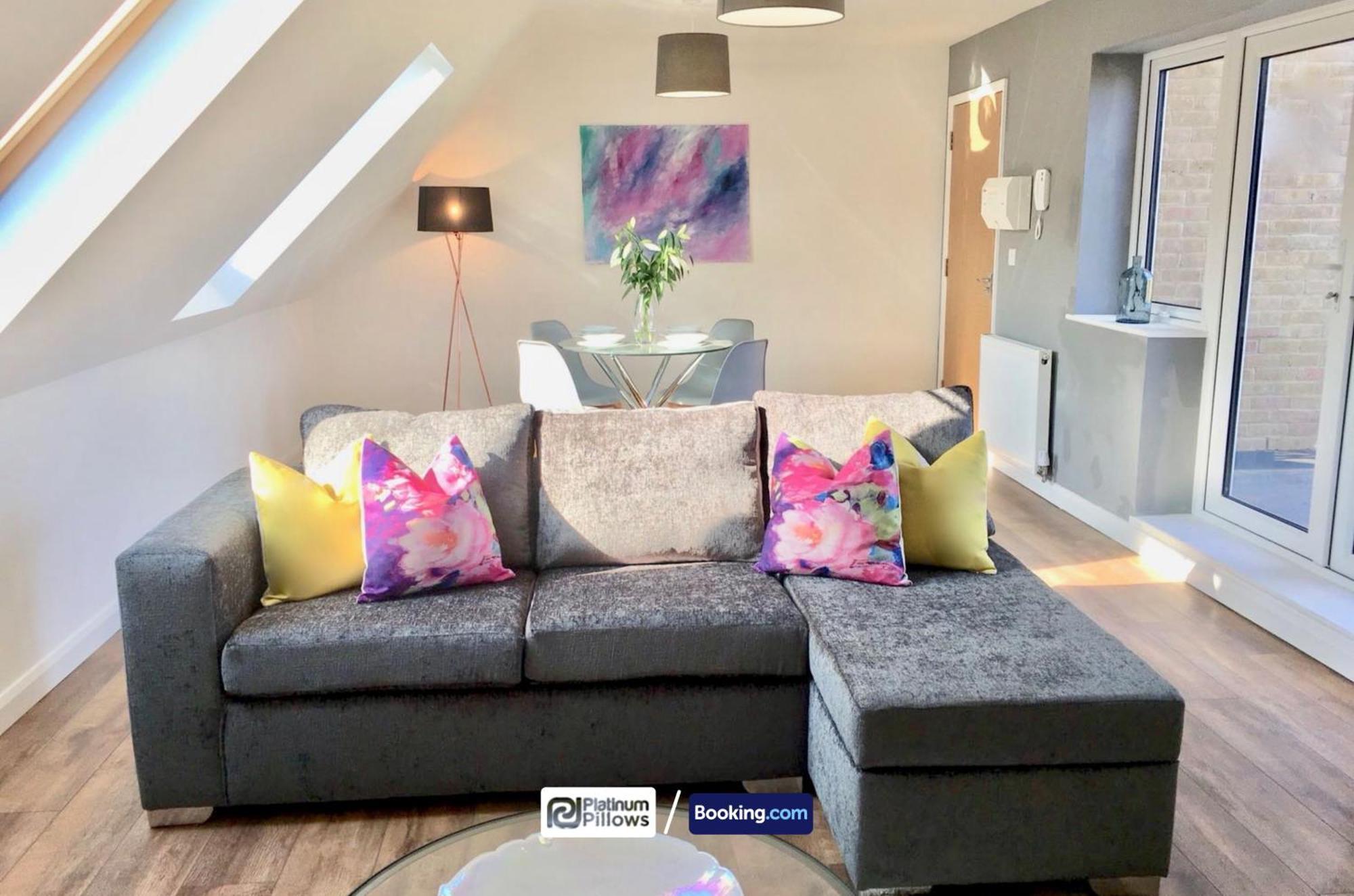 Modern Oxford 1Br Apt, Contractor & Family Accommodation, Near Oxford Hospitals And Science Park المظهر الخارجي الصورة